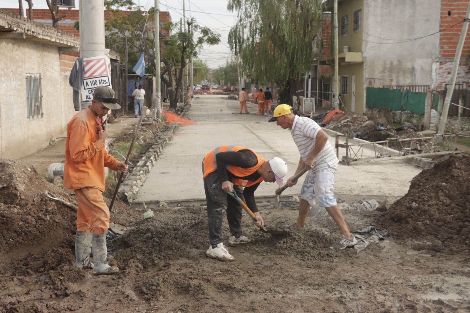 Con nuevos pavimentos en Obligado, avanza la mejora de la entrada de Gaspar Campos y Buen Ayre