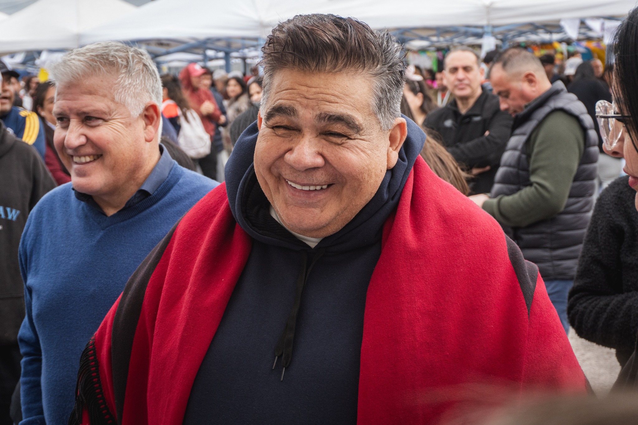 EL INTENDENTE MARIO ISHII RECORRIÓ LA MUESTRA DISTRITAL DE EDUCACIÓN DE JÓVENES ADULTOS Y ADULTOS MAYORES