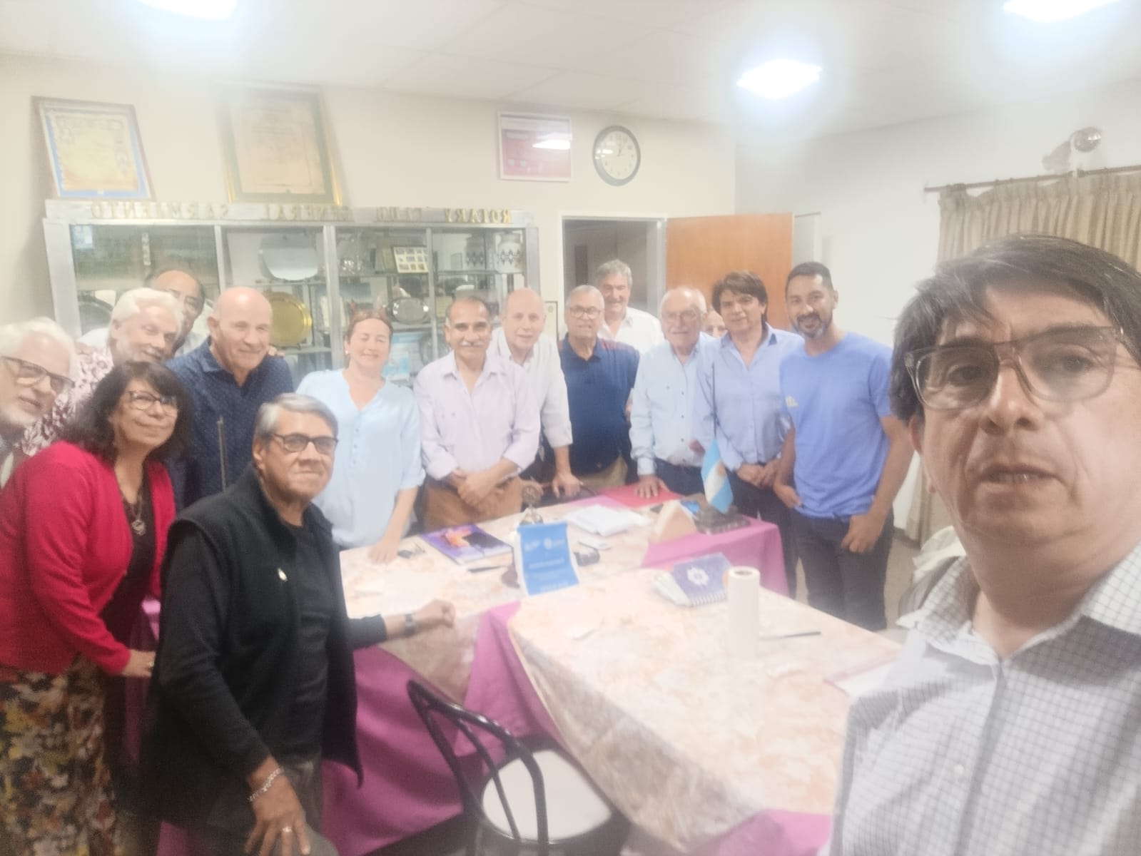 Reunión semanal del Rotary Club de Gral. Sarmiento